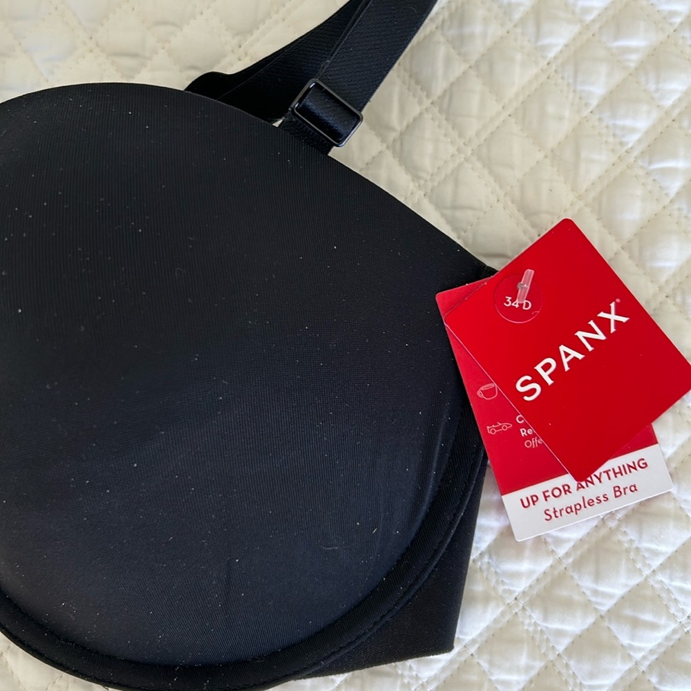 NWT never worn black Spanx bra 34D